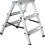 Sided Domestic Ladder 15Kg 2 x 2 steps STALCO S-40525